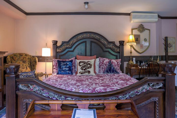Room 24 of 88