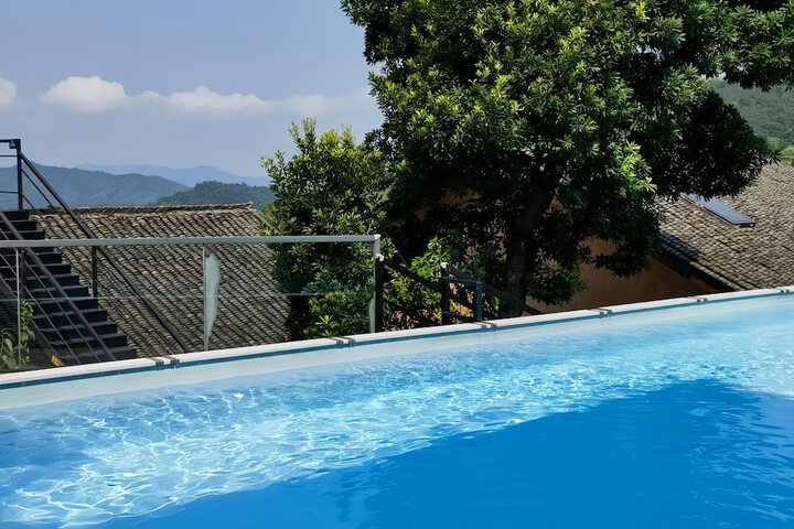 Pool 190 of 259