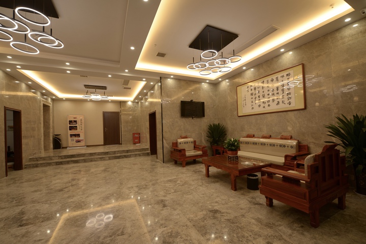 Hotel Interior 9 of 17