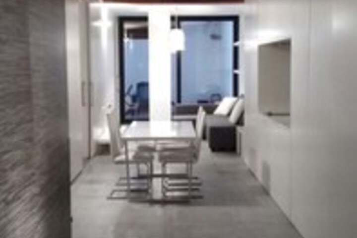 Room 10 of 49