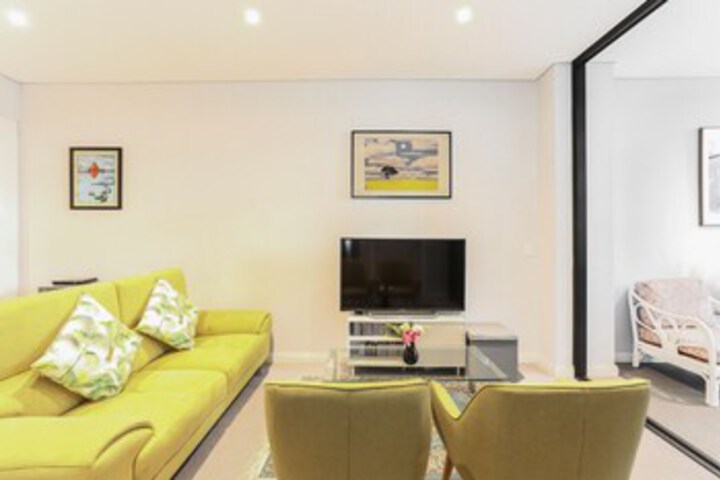 Room 15 of 22