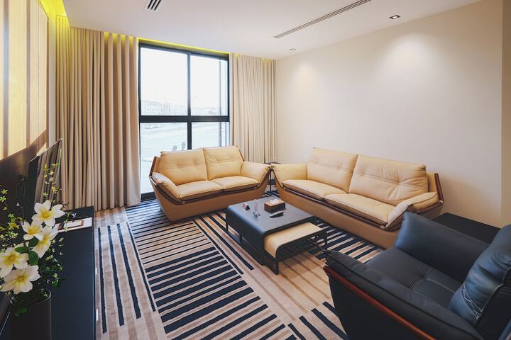 Room 10 of 23