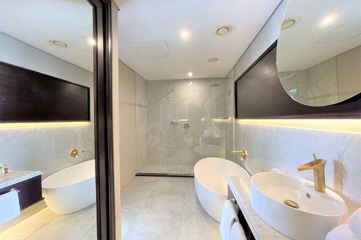 Hotel Interior 101 of 112