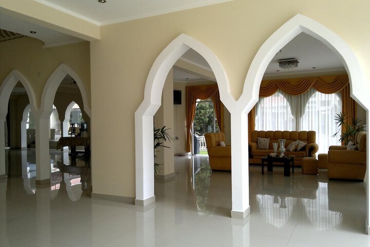 Hotel Interior 2 of 16
