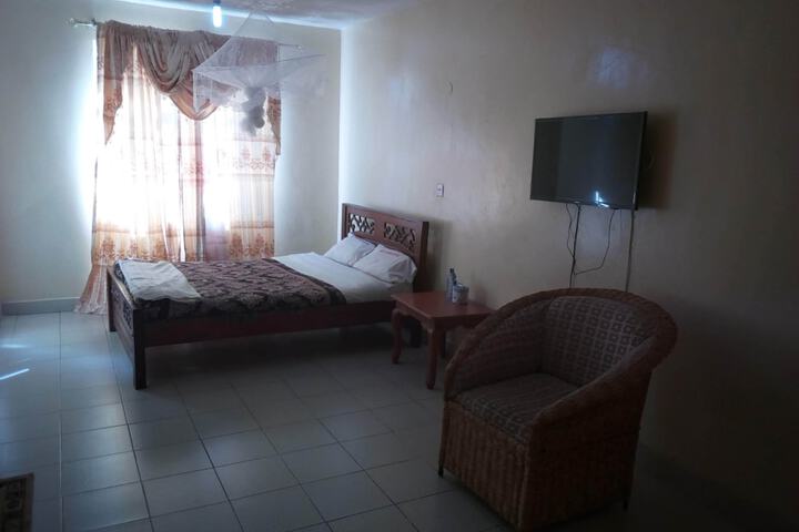 Room 8 of 20