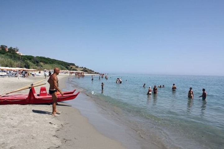Beach 62 of 76