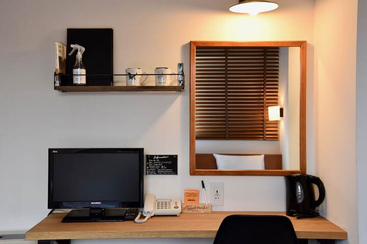 Room 20 of 77