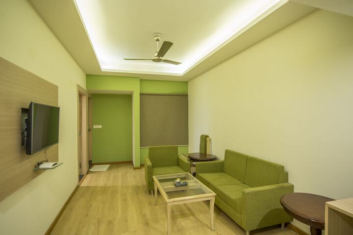 Room 26 of 42