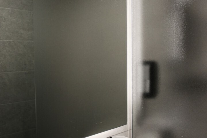 Room 76 of 100