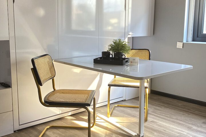 Room 25 of 37