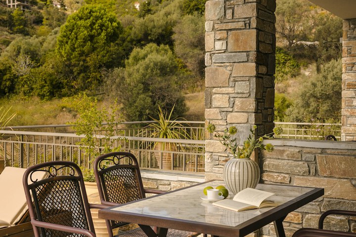 Terrace/Patio 98 of 197