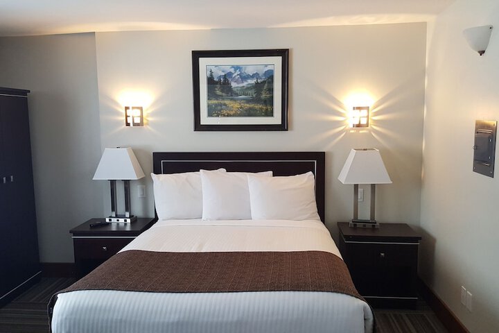Room 3 of 67
