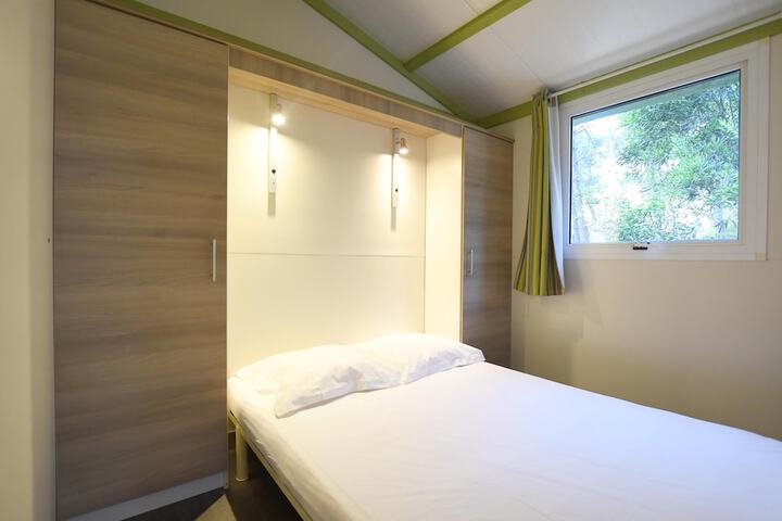 Room 22 of 85