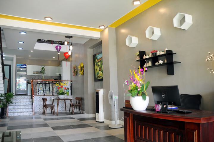 Hotel Interior 4 of 21