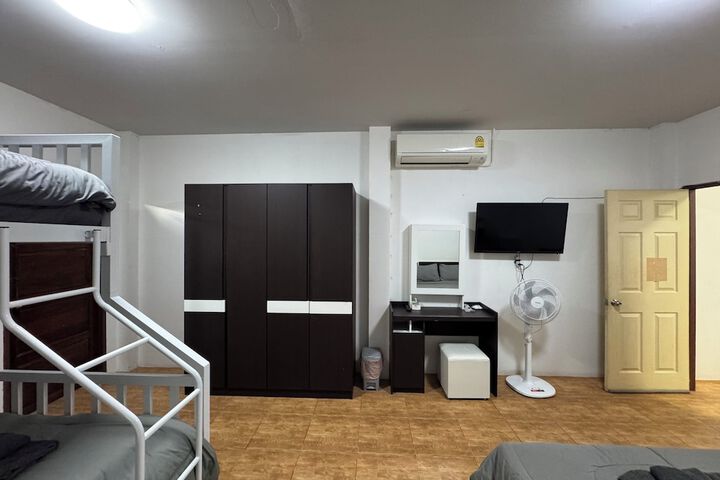 Room 20 of 56