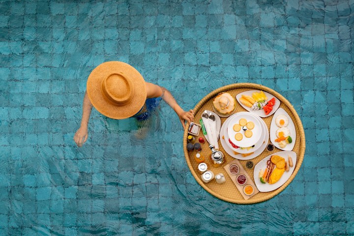 Pool 35 of 61