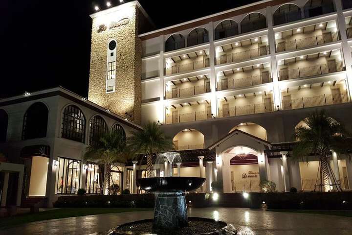 Hotel 44 of 48