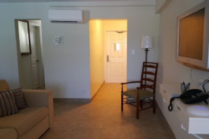 Room 81 of 695