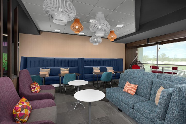 Hotel Interior 5 of 38