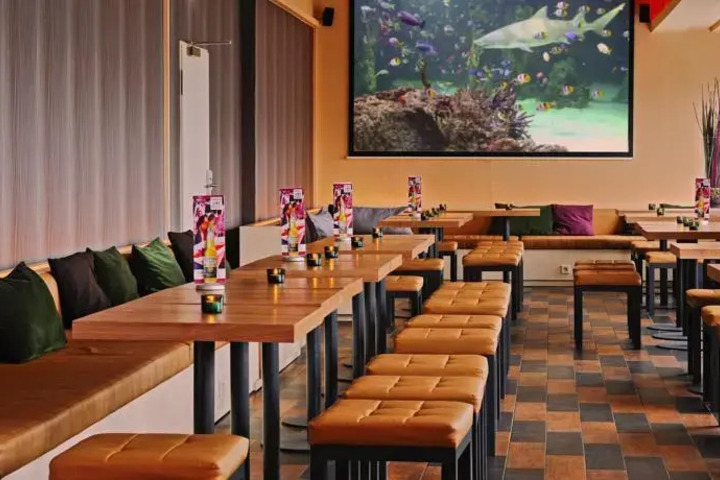 General 3 of 6