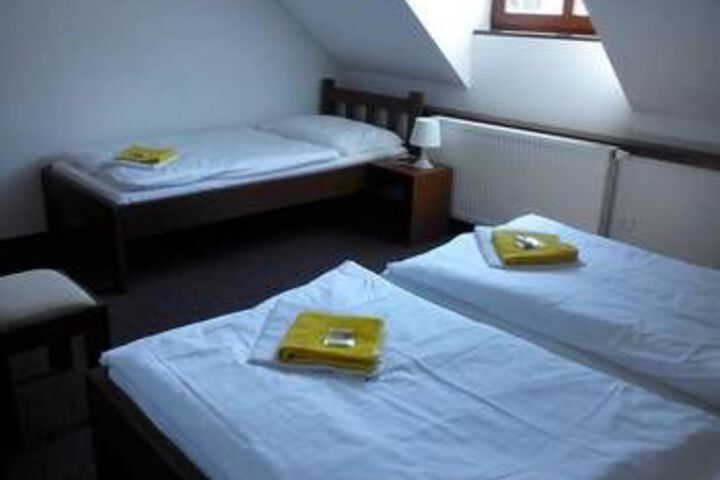 Room 7 of 20