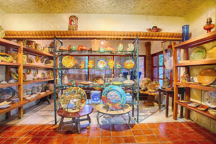 Gift Shop 36 of 60
