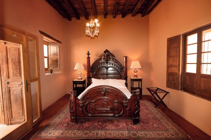 Room 18 of 49