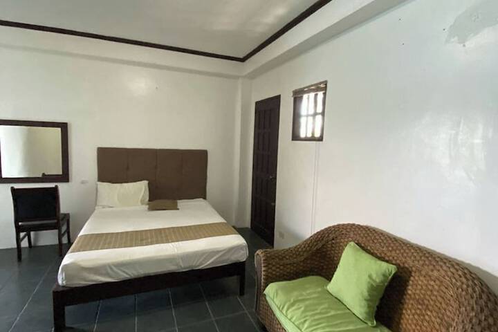 Room 36 of 68