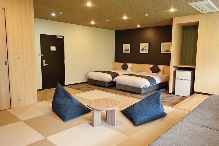 Room 55 of 99