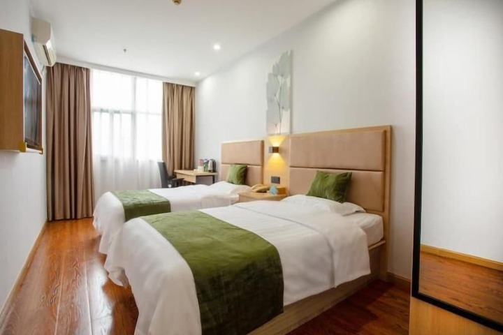 Room 20 of 63