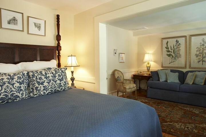 Hotel Interior 12 of 30