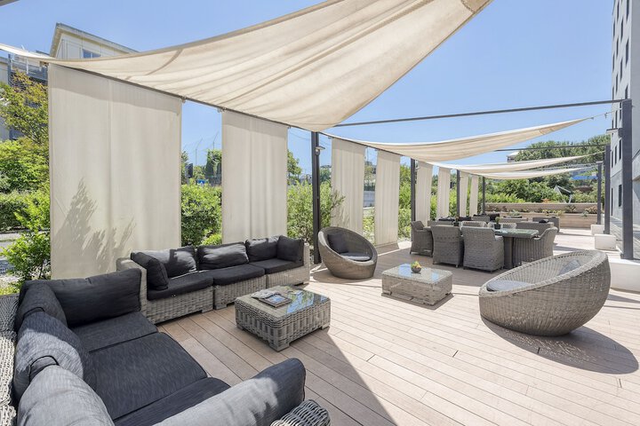 Terrace/Patio 100 of 107