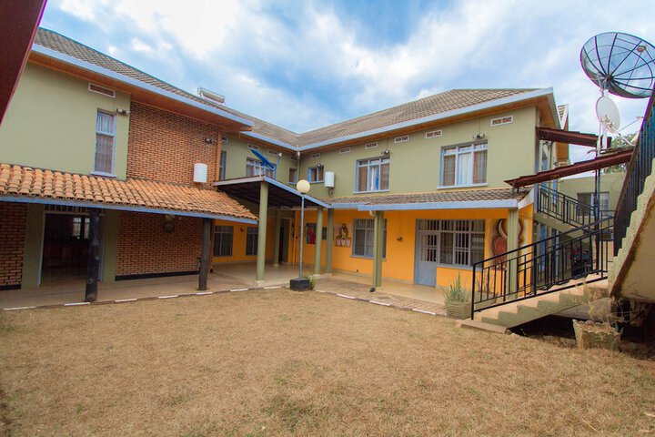 Property Grounds 25 of 29