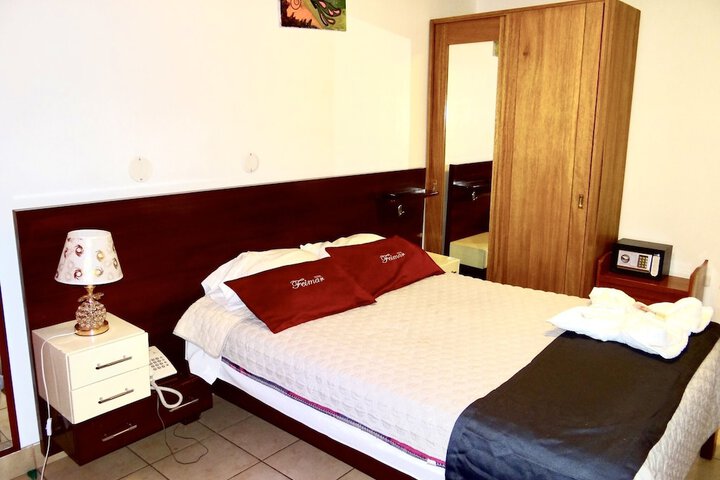 Room 13 of 15