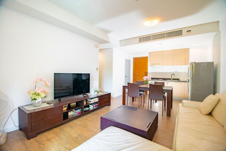 Room 30 of 61