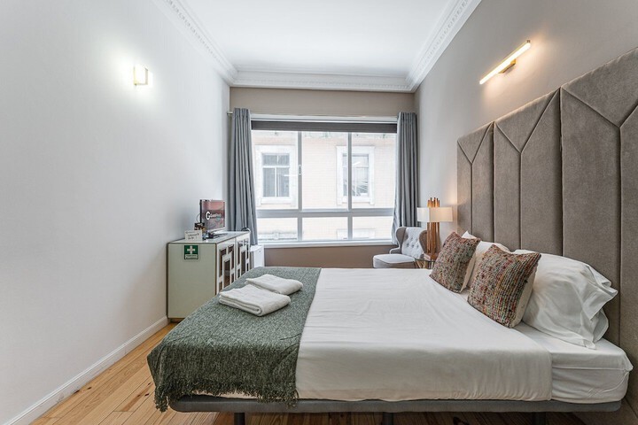 Room 15 of 72