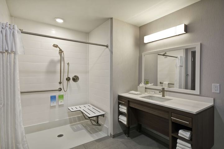 Bathroom shower