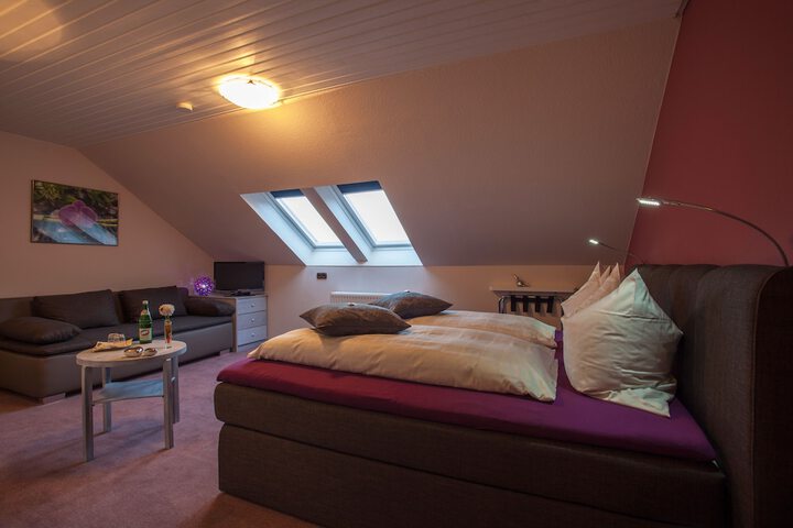Room 5 of 41