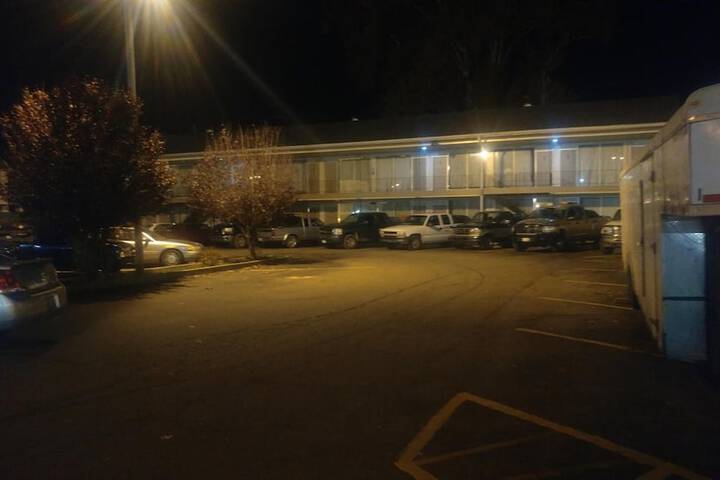 Property Grounds 37 of 41