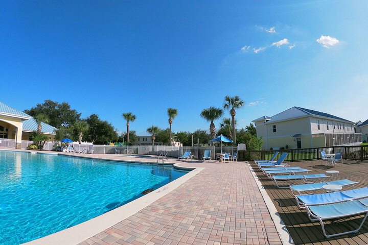 Pool 38 of 62
