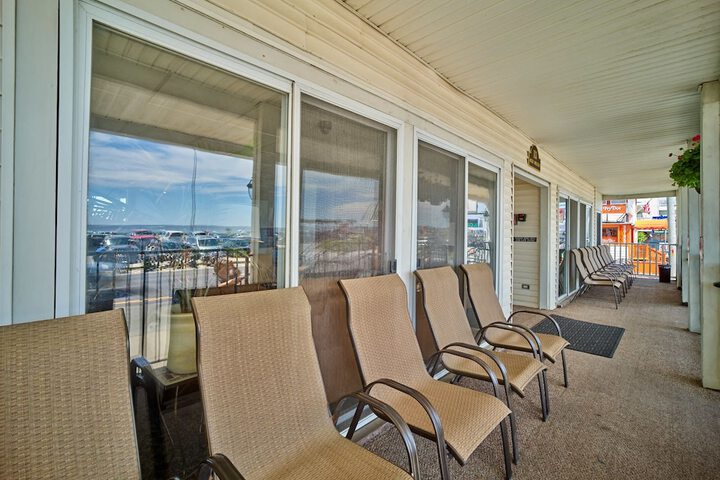 Terrace/Patio 25 of 39