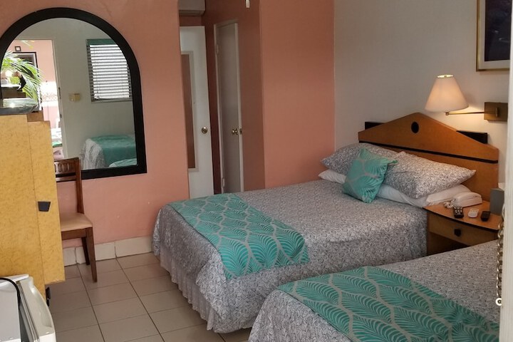 Room 10 of 45