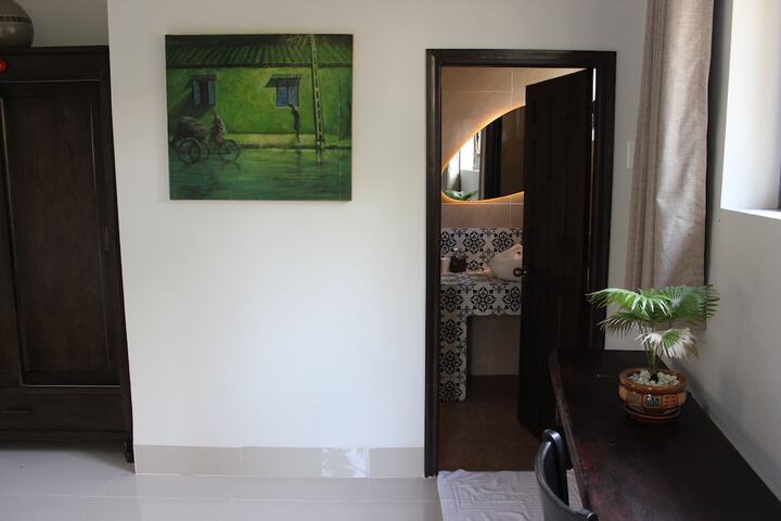Room 42 of 178