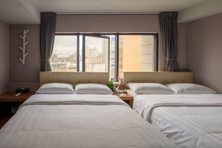 Room 25 of 55