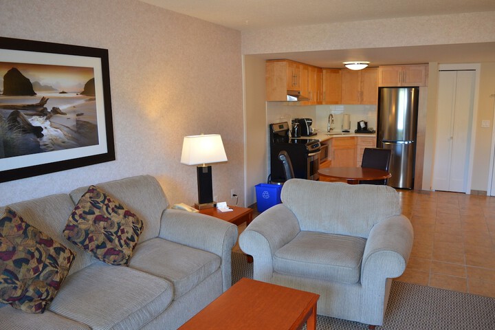 Room 12 of 61