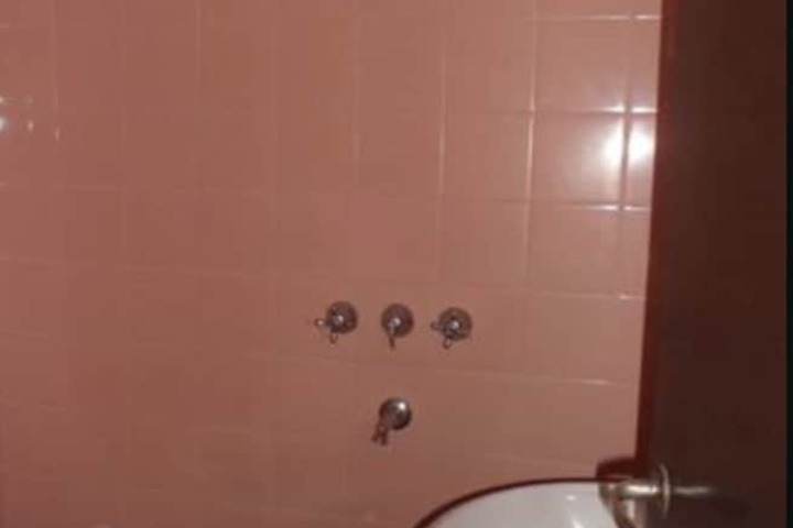 Room 6 of 22