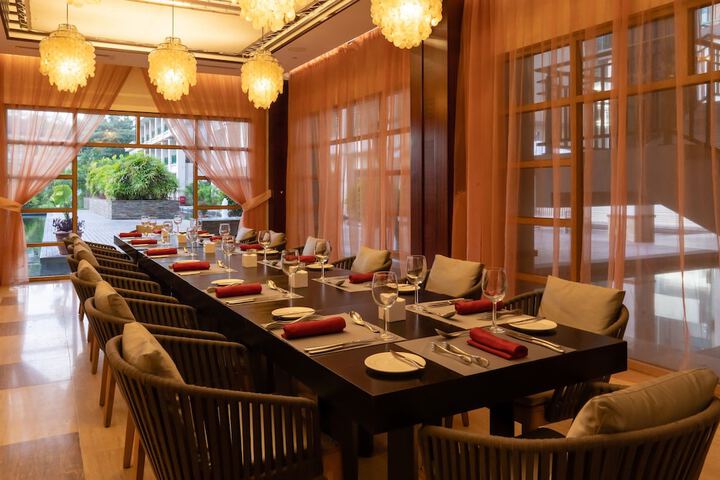 Dining 61 of 104