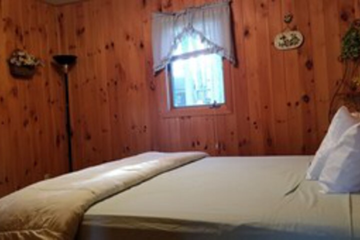 Room 106 of 154