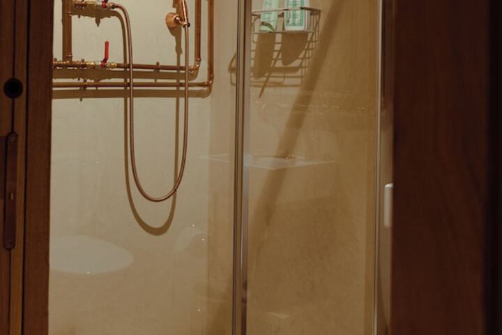 Room 25 of 101