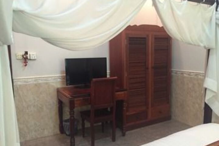 Room 48 of 71